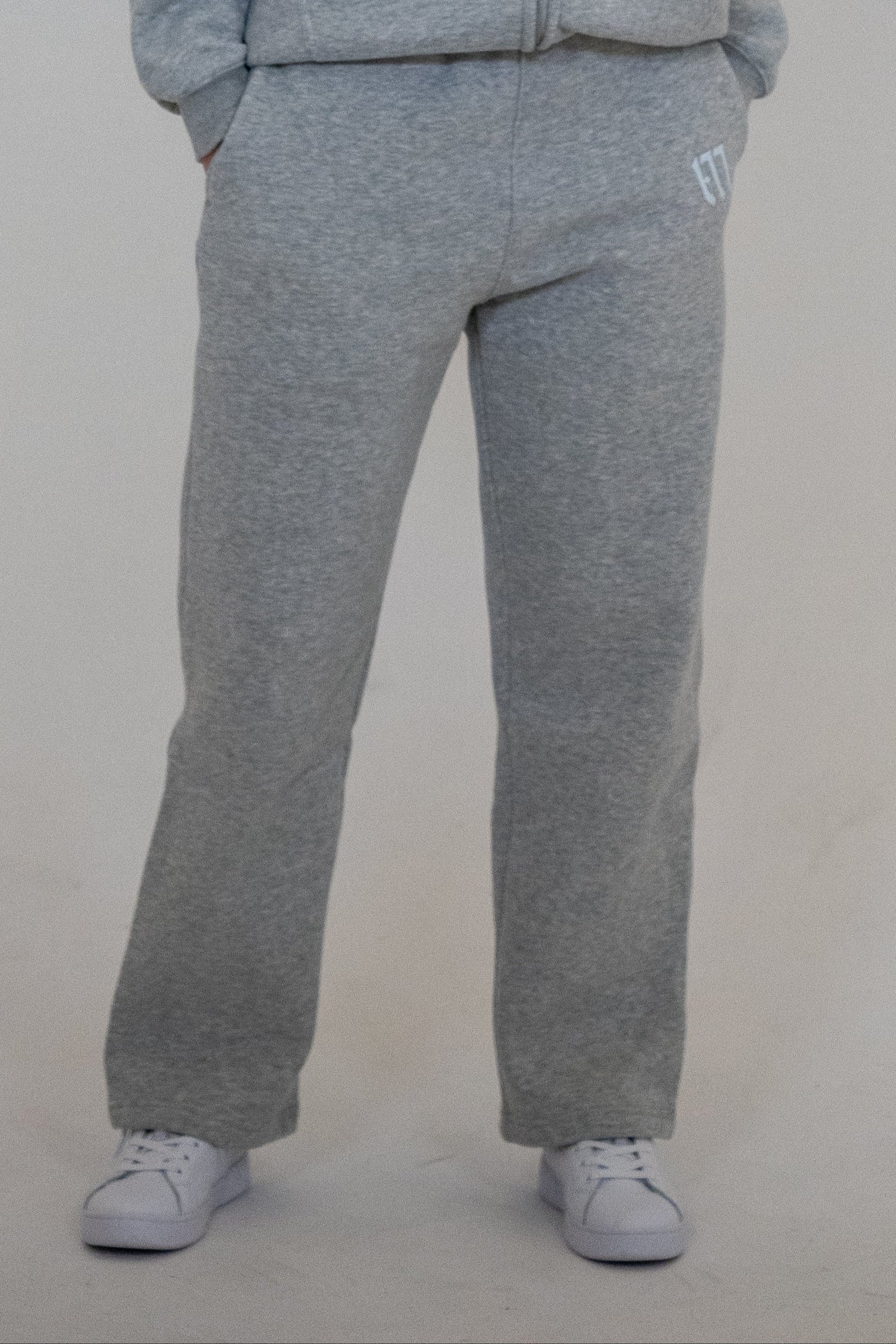 "Altiore" Memento Sweatpant